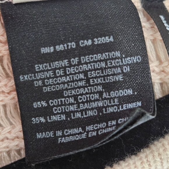 Anthropologie Akemi + Kin Frenchie Fringed Poncho Sweater Pink Sz Medium - Picture 10 of 12